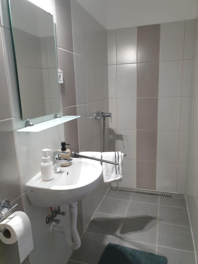 Chill House Apartman Eger Zewnętrze zdjęcie